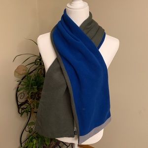 FILA - Reversible Scarf - Fleece & Knit